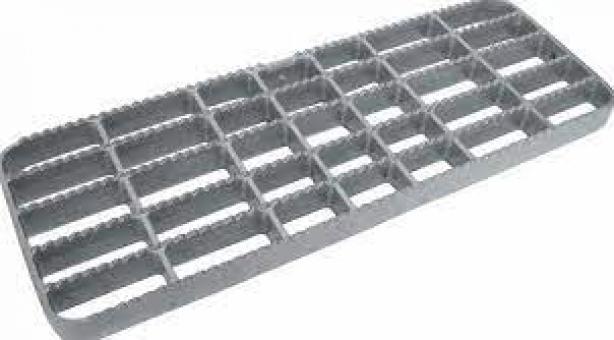 Estribo scania r 112 /113 -parachoque alumunium - Código 2815-1-1