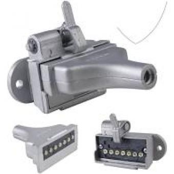 Tomada carreta 7 polos -macho /quadrado antigo - Código 9932-1-1